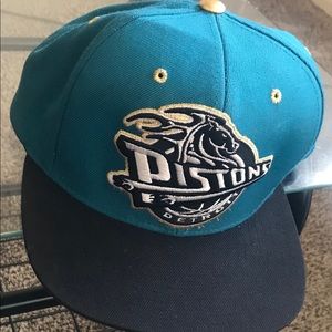 MEN’S DETROIT PISTONS STARTER CAP